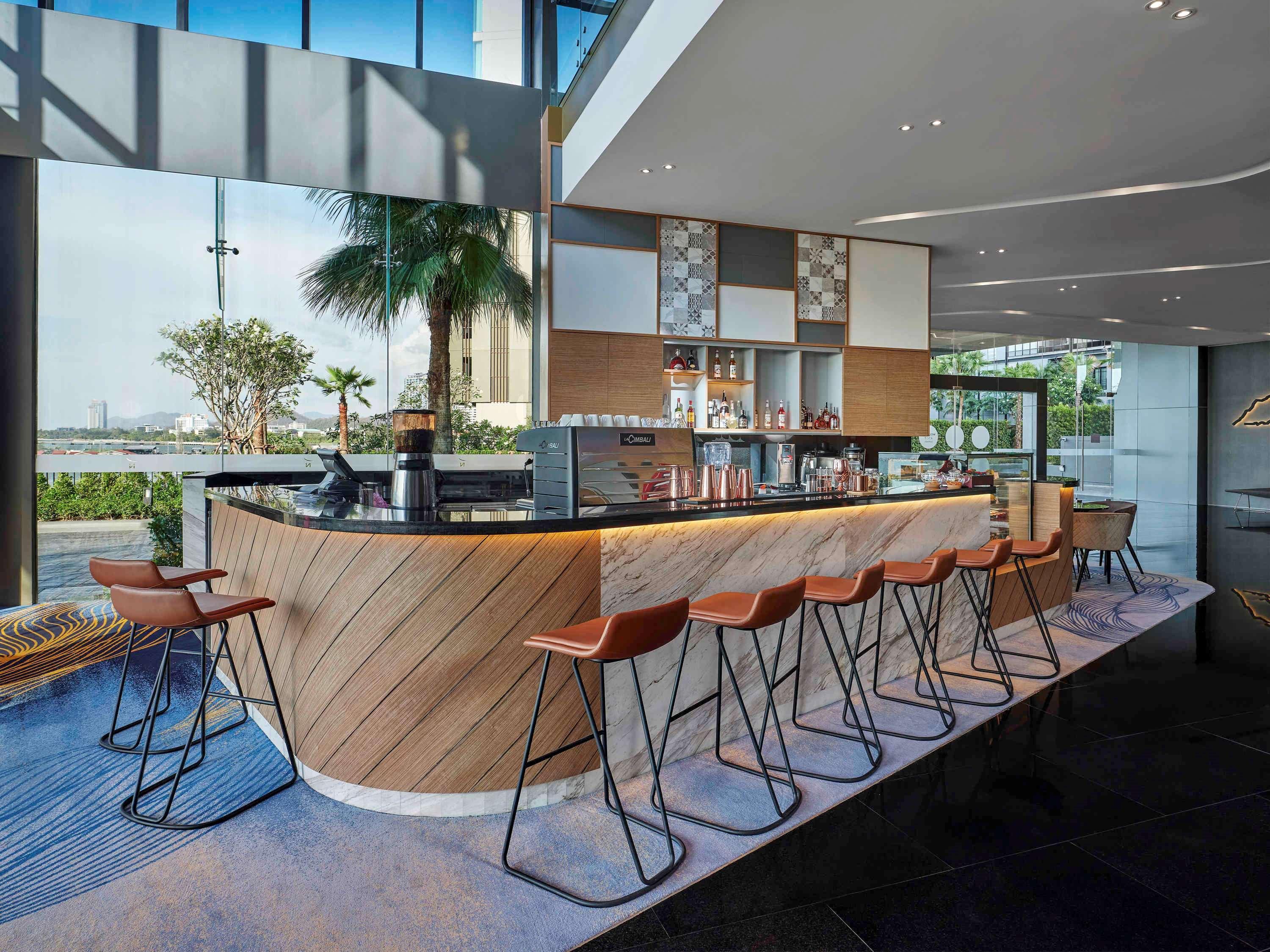 Novotel Marina Sriracha 시 라차 외부 사진